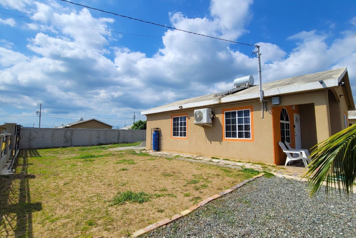 Twentieth image of 1017- Phoenix Park Village in Phoenix Park, St. Catherine, Jamaica - property is For Sale
