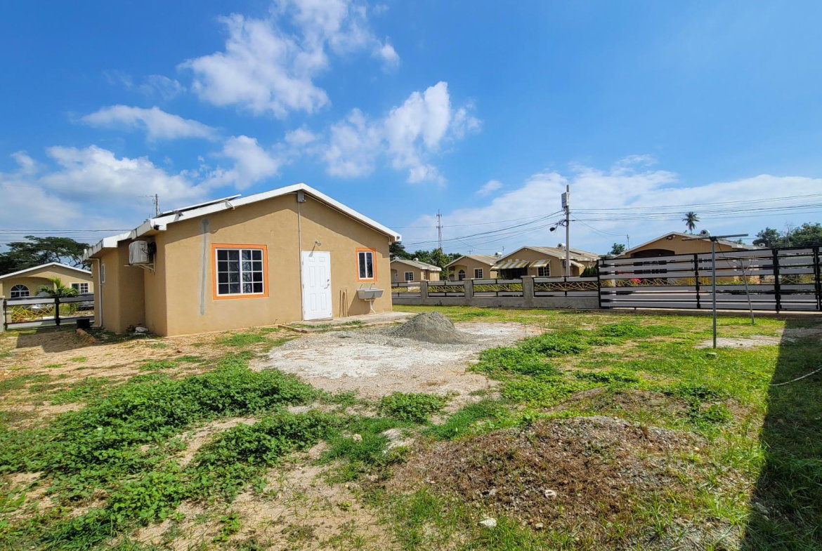 Twenty-Second image of 1017- Phoenix Park Village in Phoenix Park, St. Catherine, Jamaica - property is For Sale