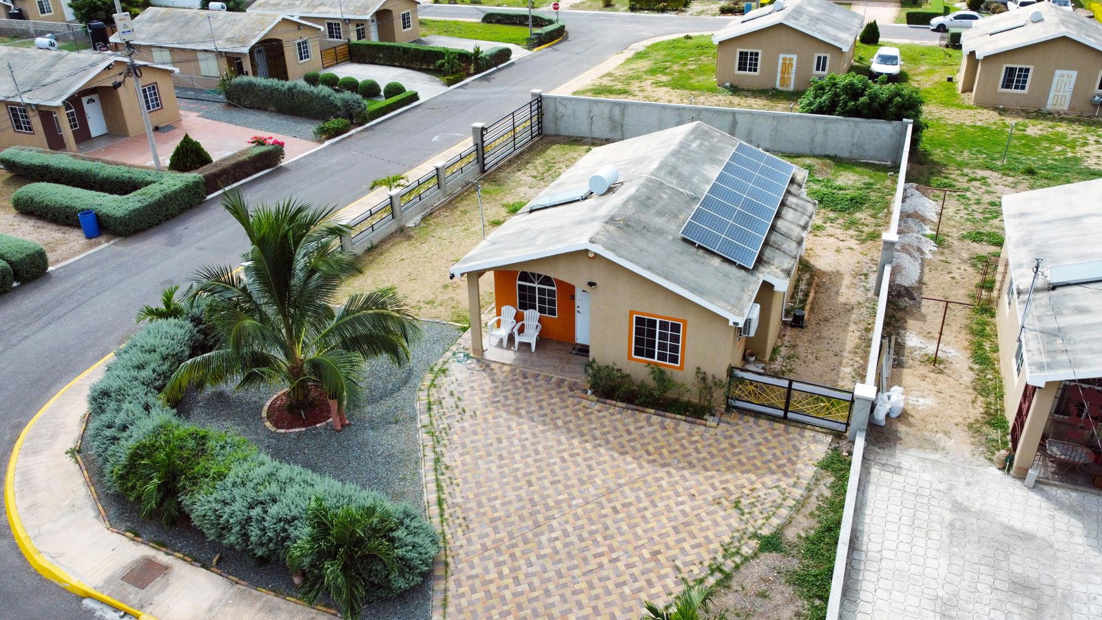 Fourth image of 1017- Phoenix Park Village in Phoenix Park, St. Catherine, Jamaica - property is For Sale