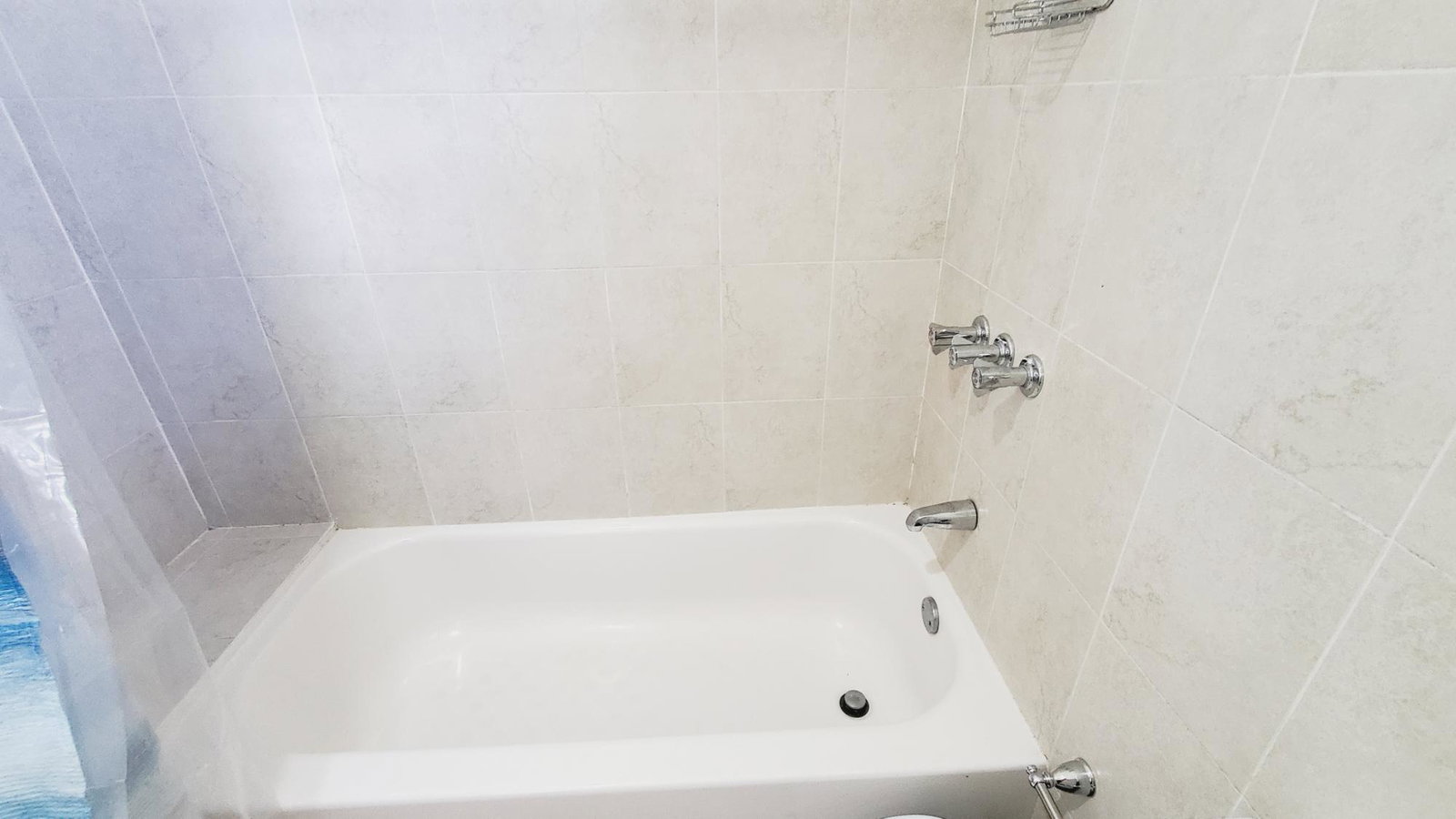 Twenty-Sixth image of 13-12a Kingsway in Kingston 10, St. Andrew, Jamaica - property is For Rent