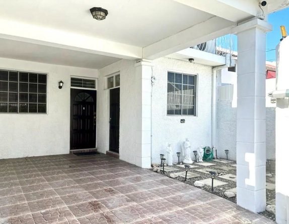 Second image of 12 Ravinia Terrace Kingston in Kingston 6, St. Andrew, Jamaica - property is For Rent