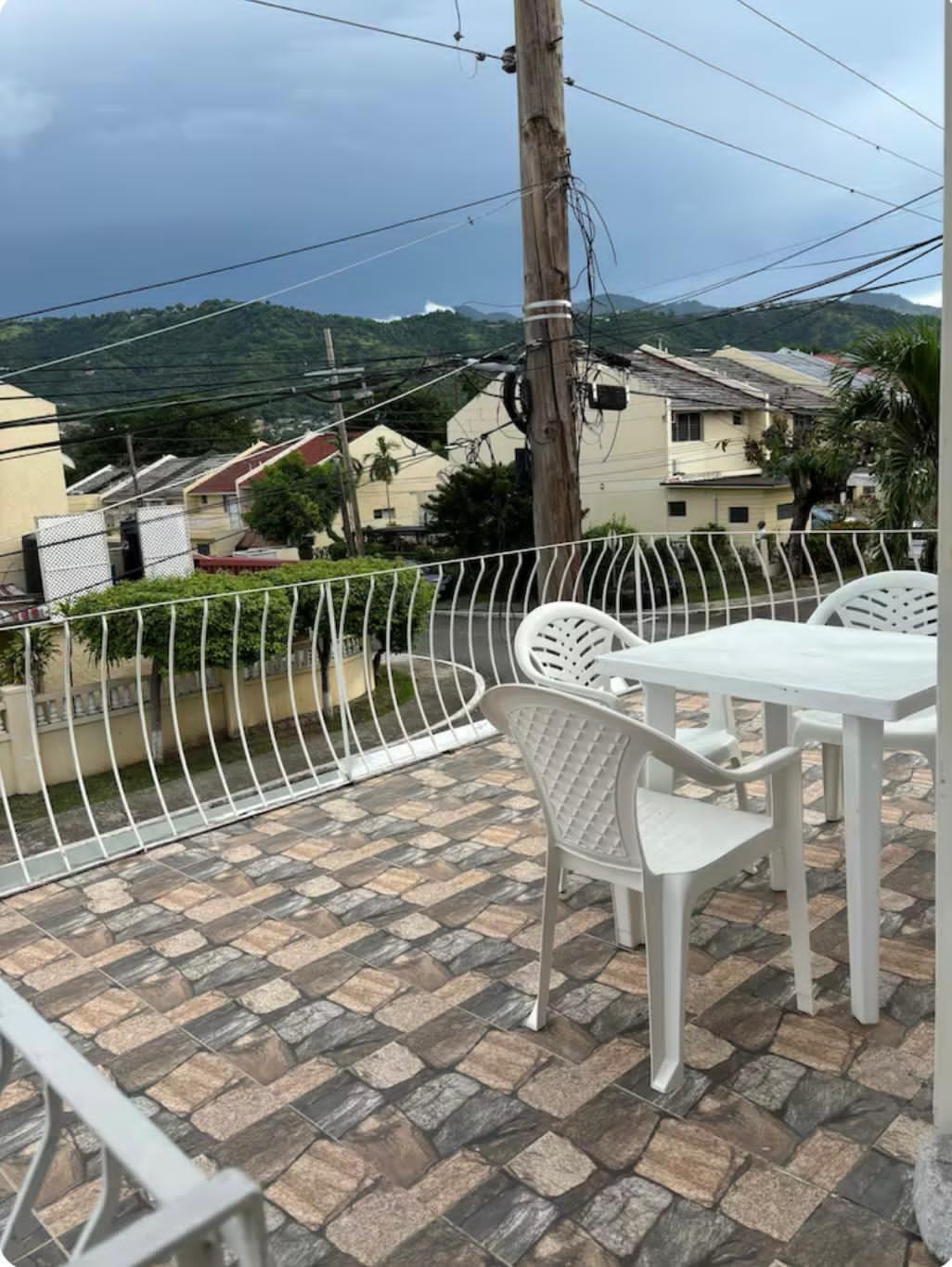 Thirteenth image of 12 Ravinia Terrace Kingston in Kingston 6, St. Andrew, Jamaica - property is For Rent