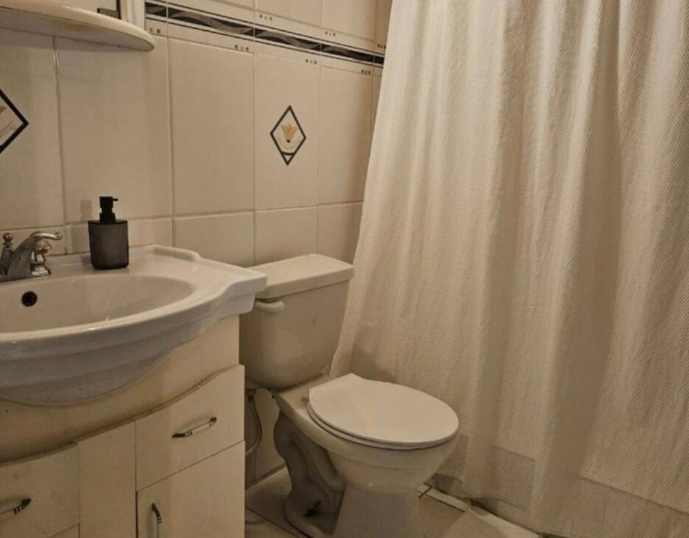 Seventeenth image of 12 Ravinia Terrace Kingston in Kingston 6, St. Andrew, Jamaica - property is For Rent