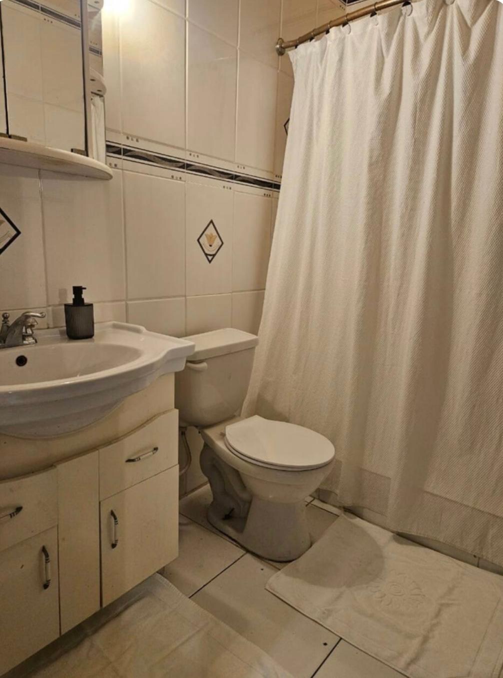 Seventeenth image of 12 Ravinia Terrace Kingston in Kingston 6, St. Andrew, Jamaica - property is For Rent