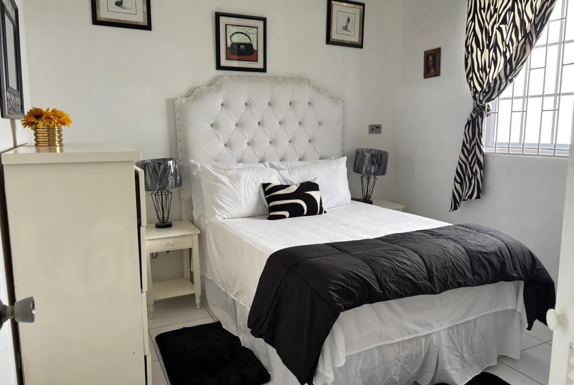 Twentieth image of 12 Ravinia Terrace Kingston in Kingston 6, St. Andrew, Jamaica - property is For Rent