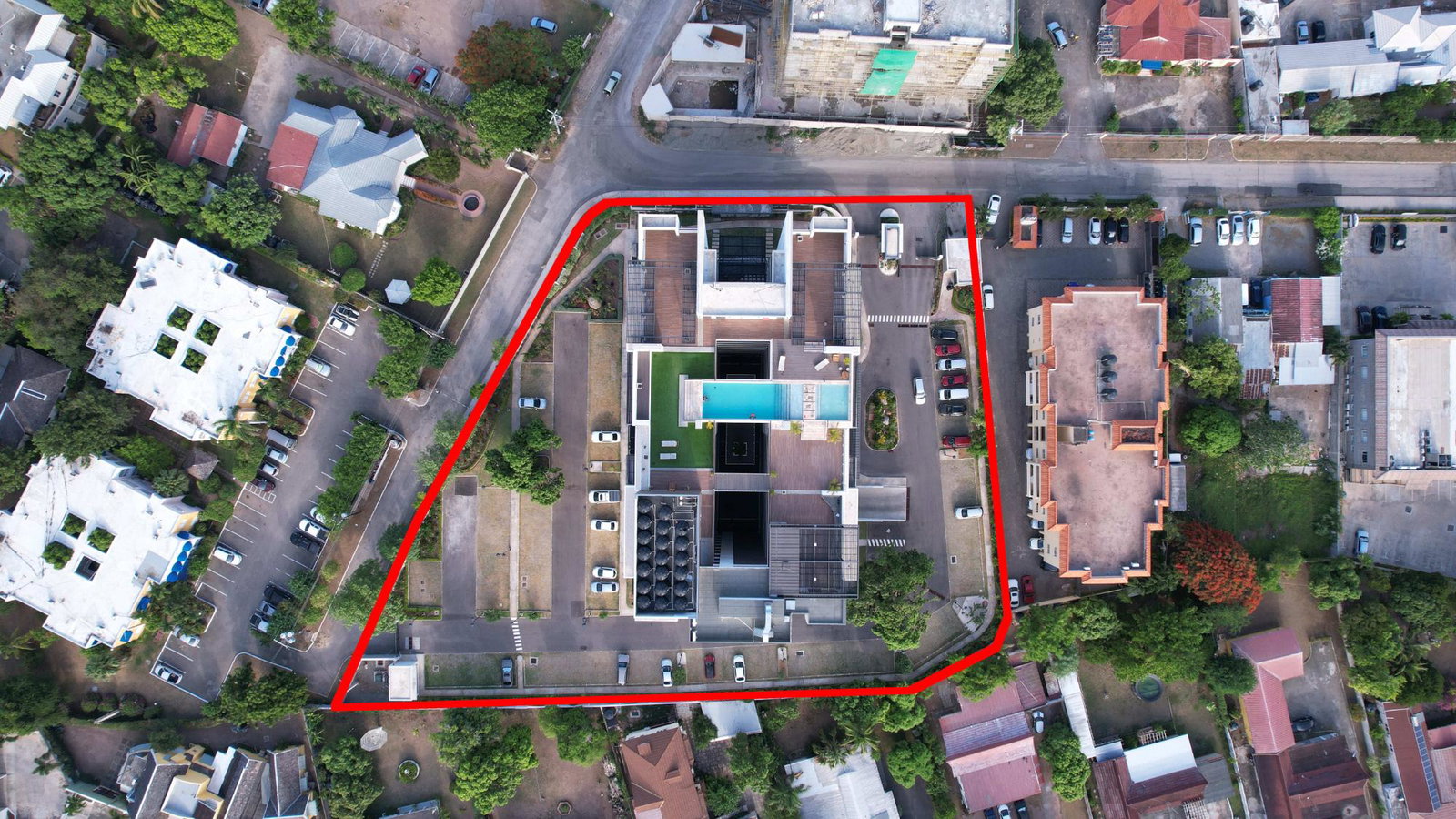 Elegant-Corner-Unit-for-Rent-at-VIA-Braemar-St.-Andrew Third image of 206-21 Braemar Avenue in Kingston 5, St. Andrew, Jamaica - property is For Rent