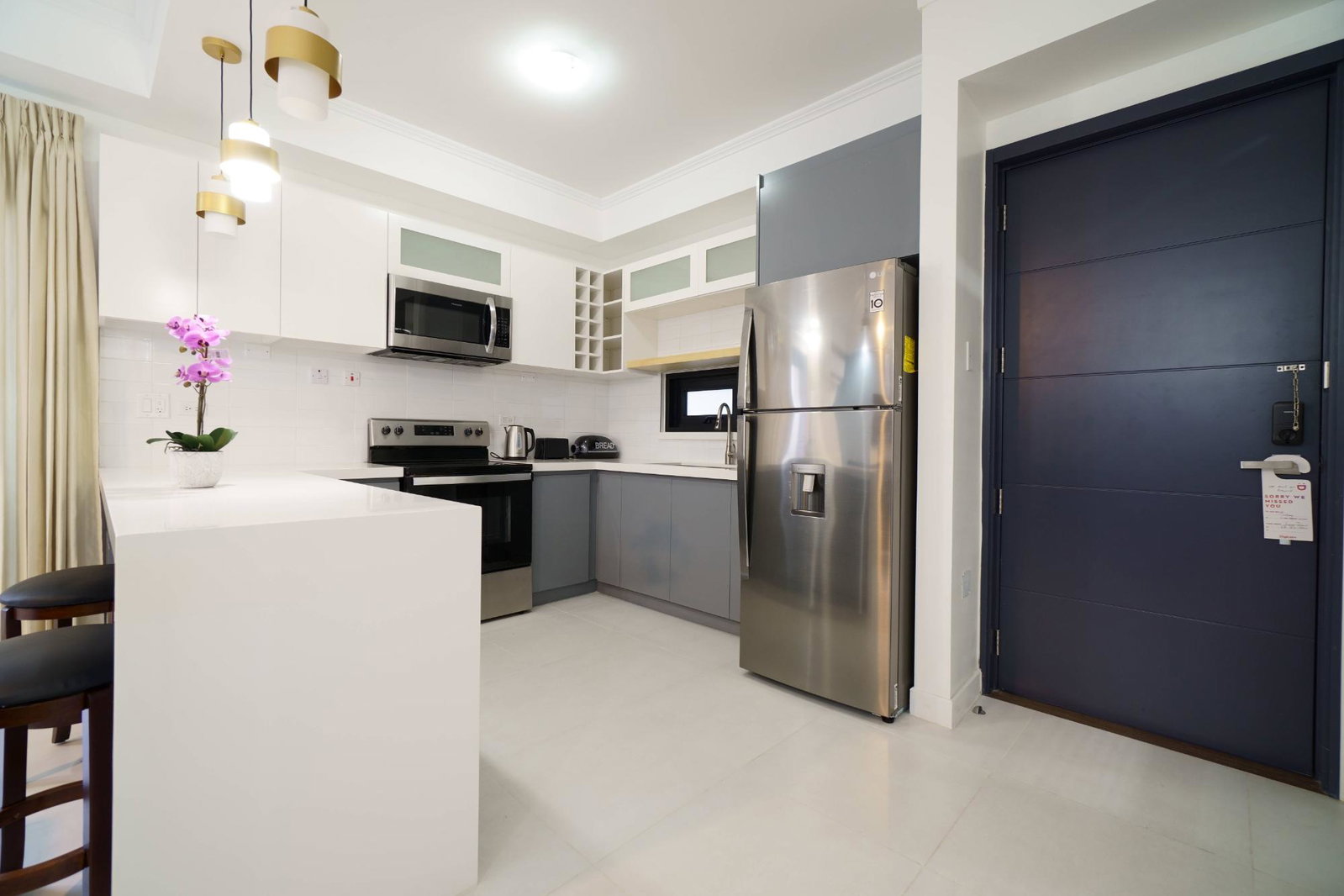Elegant-Corner-Unit-for-Rent-at-VIA-Braemar-St.-Andrew Twenty-Eighth image of 206-21 Braemar Avenue in Kingston 5, St. Andrew, Jamaica - property is For Rent
