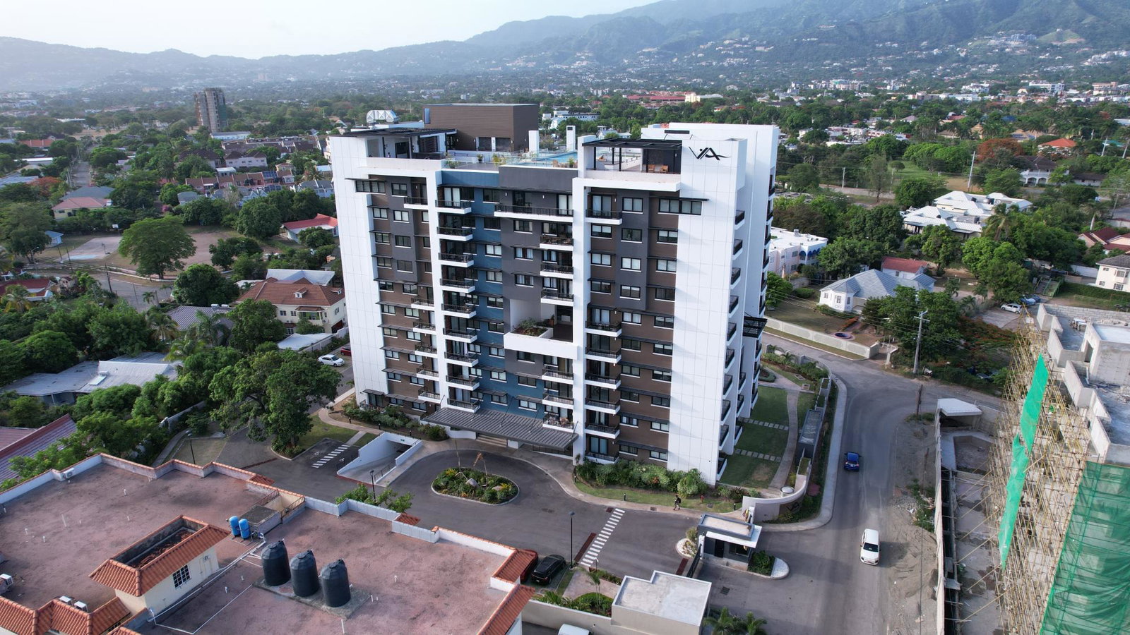 Elegant-Corner-Unit-for-Rent-at-VIA-Braemar-St.-Andrew Eighth image of 206-21 Braemar Avenue in Kingston 5, St. Andrew, Jamaica - property is For Rent