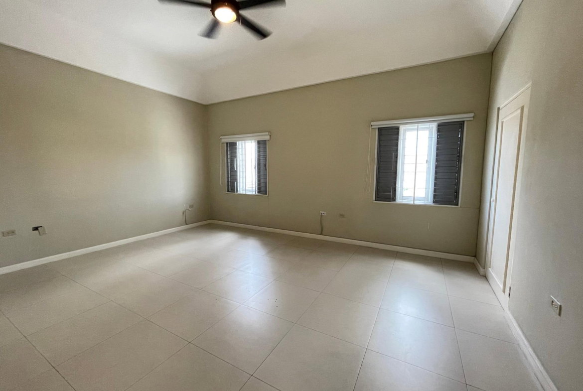 Seventeenth image of 5-55 Paddington Terrace in Kingston 6, St. Andrew, Jamaica - property is For Rent