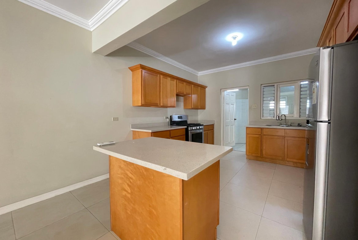 Sixth image of 5-55 Paddington Terrace in Kingston 6, St. Andrew, Jamaica - property is For Rent