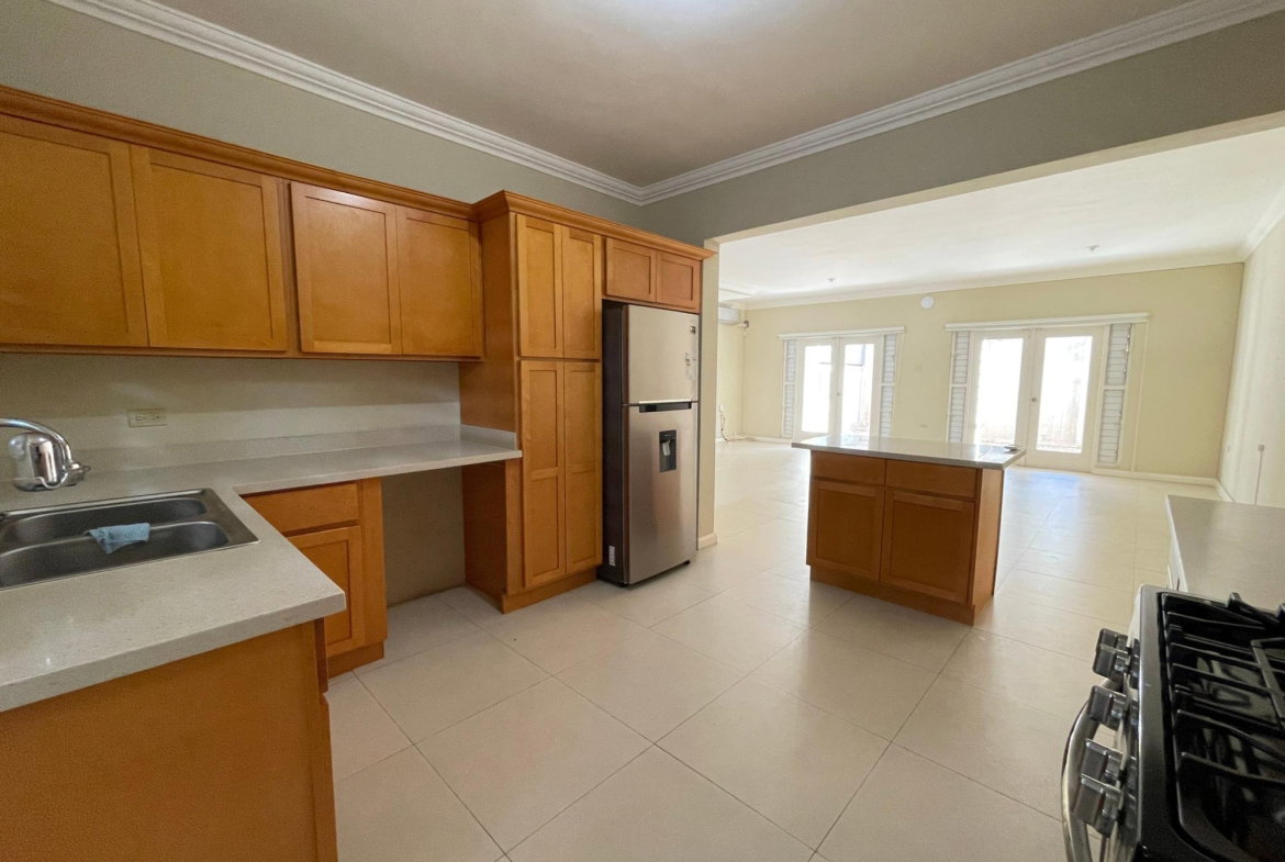 Eighth image of 5-55 Paddington Terrace in Kingston 6, St. Andrew, Jamaica - property is For Rent