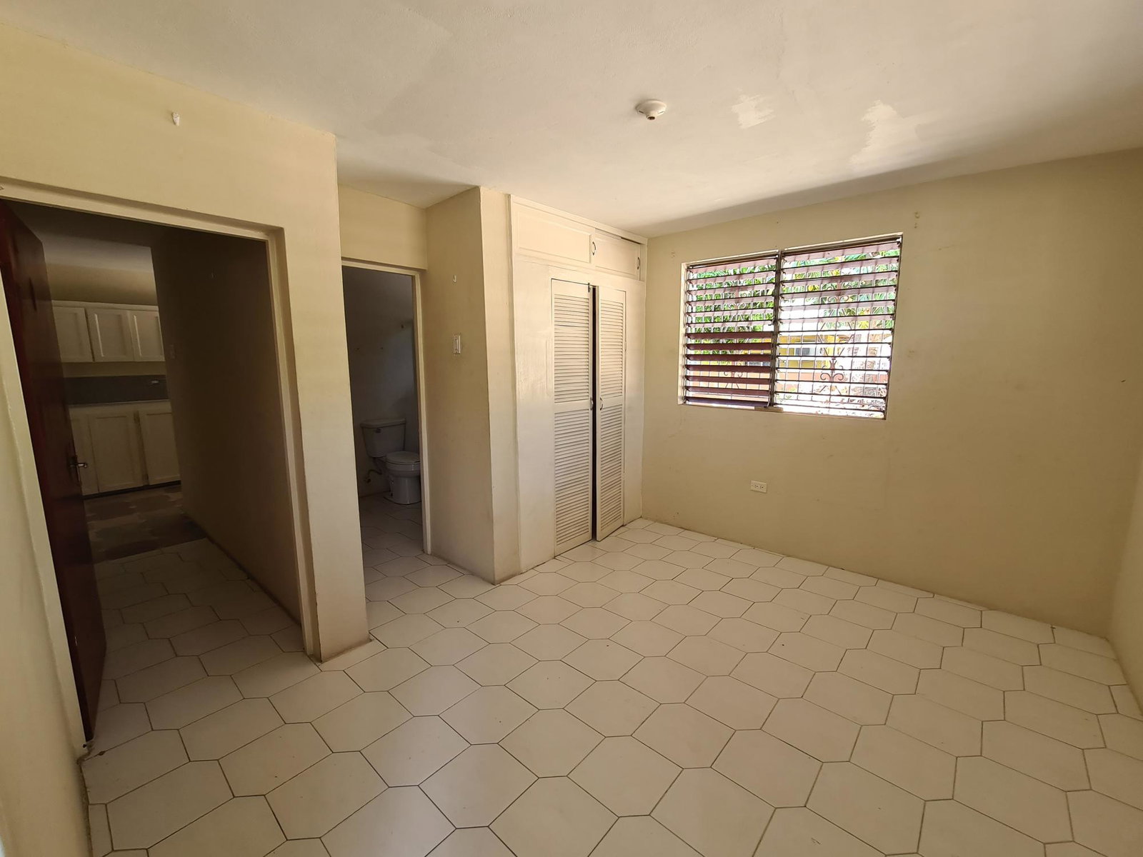 Exceptional-Corner-Lot-Property-for-Sale-in-St.-Andrew-Jamaica Twenty-Seventh image of 23 Thetford Avenue in Kingston 20, St. Andrew, Jamaica - property is For Sale