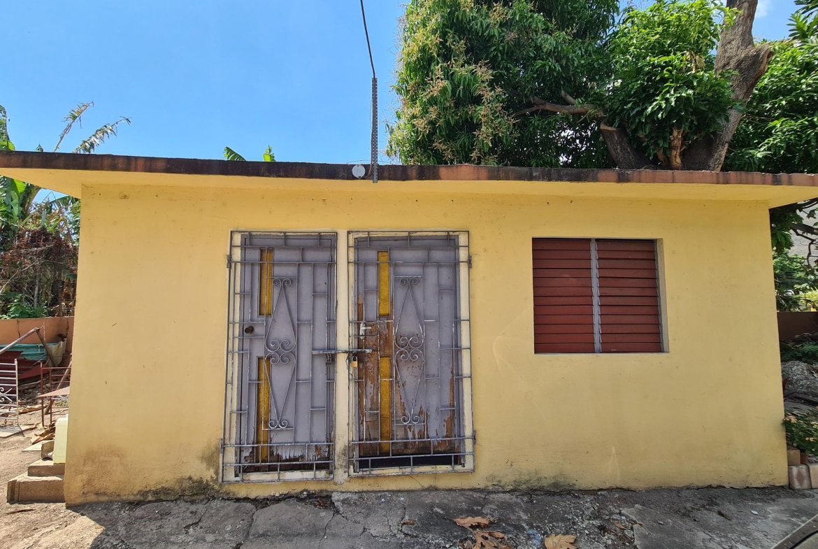Seventh image of 23 Thetford Avenue in Kingston 20, St. Andrew, Jamaica - property is For Sale