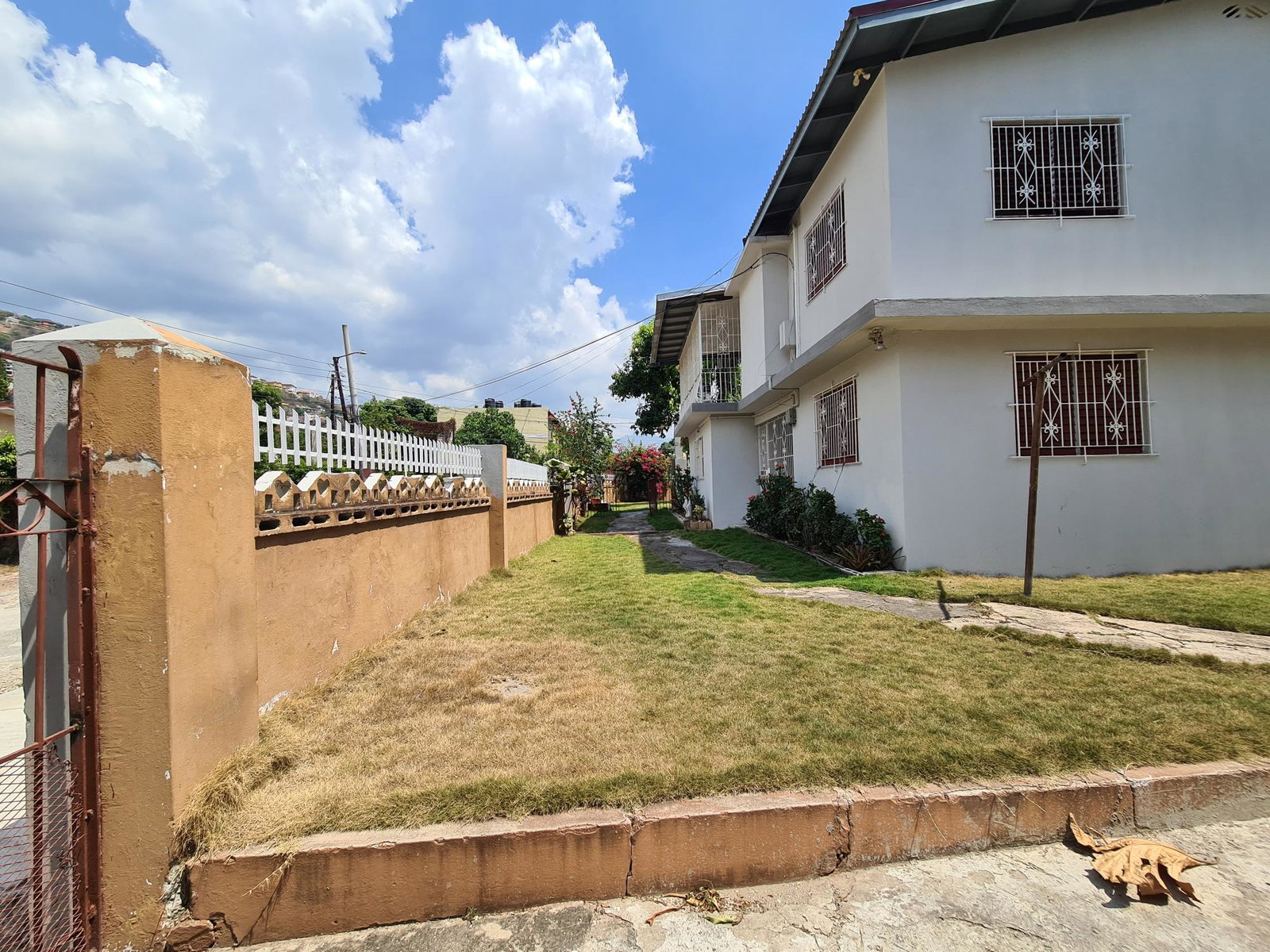 Exceptional-Corner-Lot-Property-for-Sale-in-St.-Andrew-Jamaica Tenth image of 23 Thetford Avenue in Kingston 20, St. Andrew, Jamaica - property is For Sale