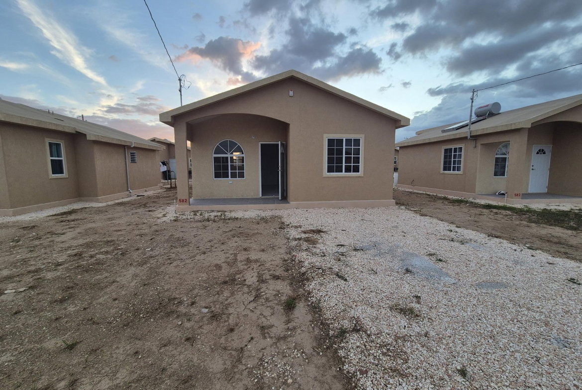 Second image of Lot 582 Pheonix Park Vill in Phoenix Park, St. Catherine, Jamaica - property is For Rent
