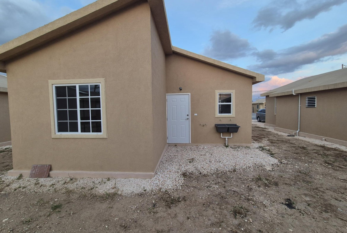 Twelfth image of Lot 582 Pheonix Park Vill in Phoenix Park, St. Catherine, Jamaica - property is For Rent
