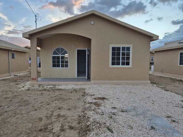 First image of Lot 582 Pheonix Park Vill in Phoenix Park, St. Catherine, Jamaica - property is For Rent