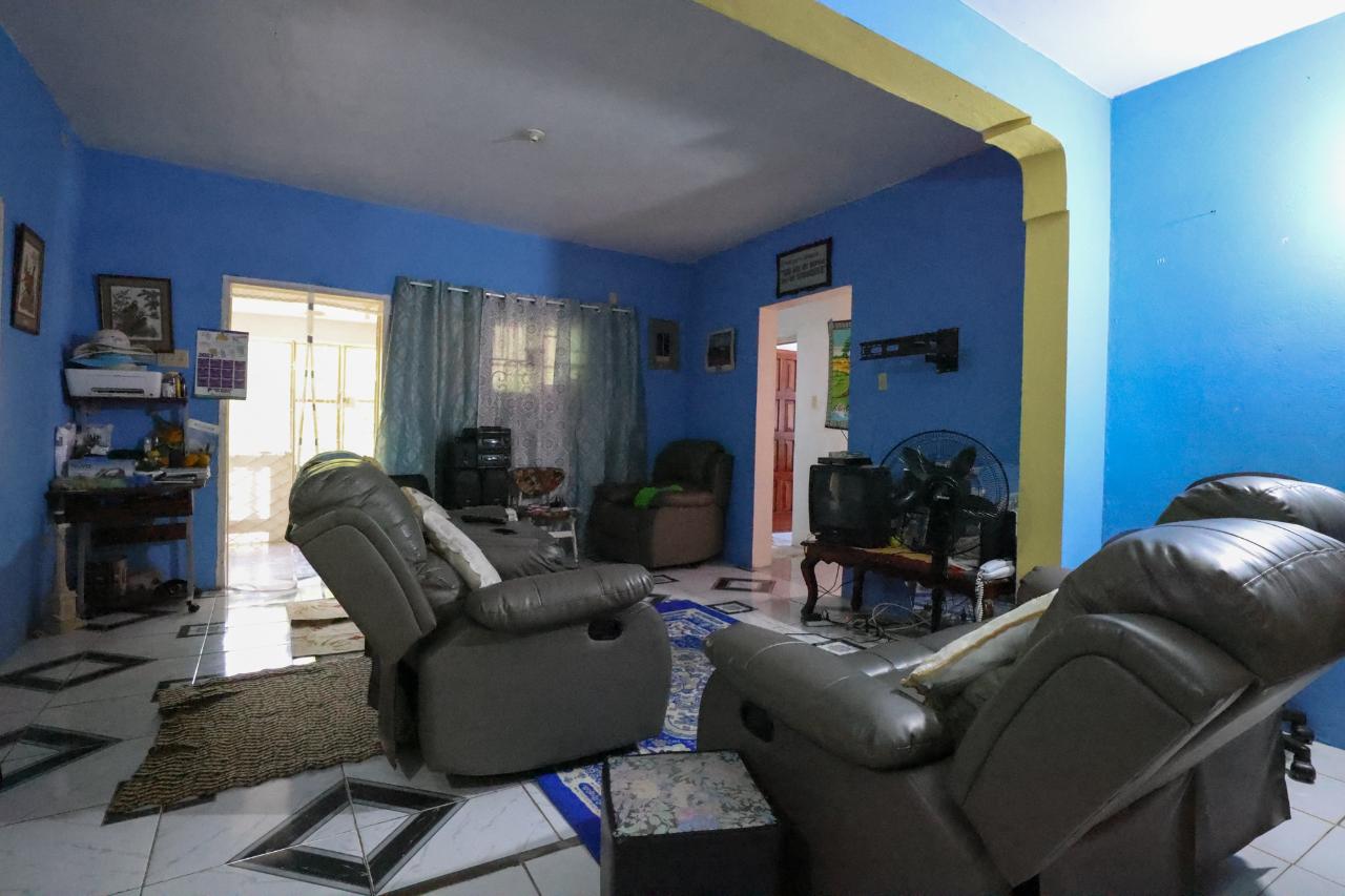 Eleventh image of Salt Spring Road in Salt Spring, St. James, Jamaica - property is For Sale