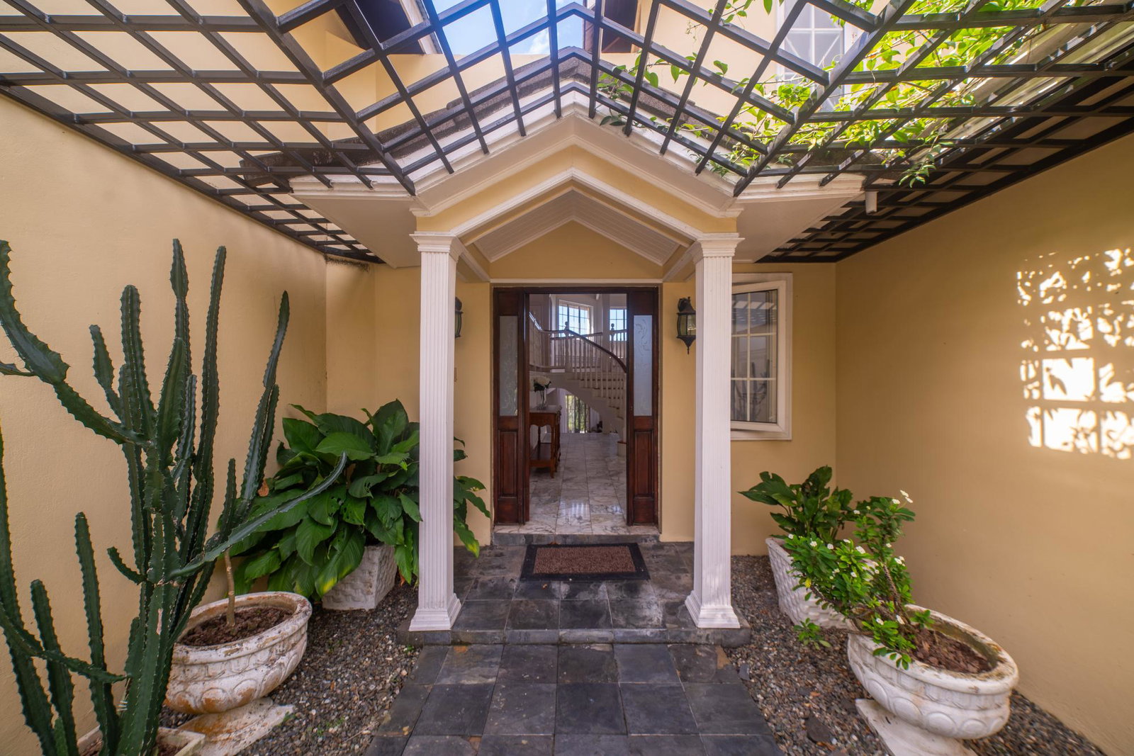 Exquisite-4-Bedroom-Villa-for-Sale-in-Jacks-Hill-Kingston-6 Seventeenth image of 3b Wilmington Drive in Kingston 6, St. Andrew, Jamaica - property is For Sale