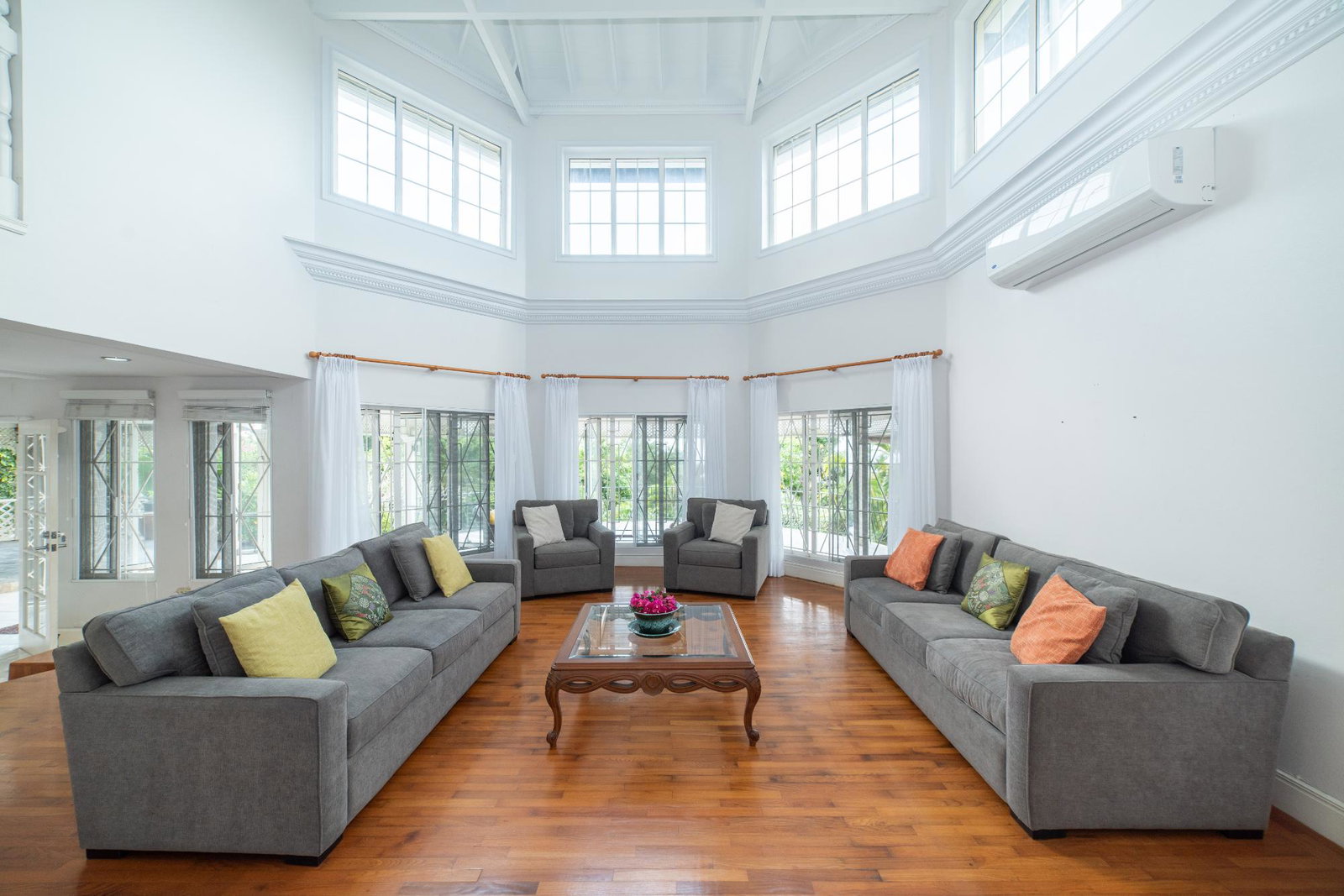 Exquisite-4-Bedroom-Villa-for-Sale-in-Jacks-Hill-Kingston-6 Thirtieth image of 3b Wilmington Drive in Kingston 6, St. Andrew, Jamaica - property is For Sale