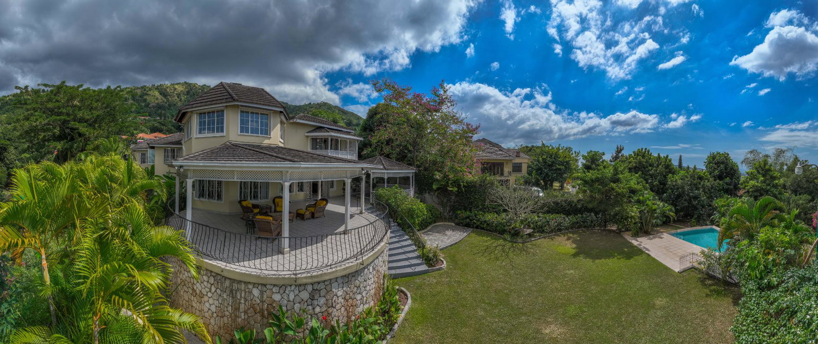 Exquisite-4-Bedroom-Villa-for-Sale-in-Jacks-Hill-Kingston-6 Sixth image of 3b Wilmington Drive in Kingston 6, St. Andrew, Jamaica - property is For Sale