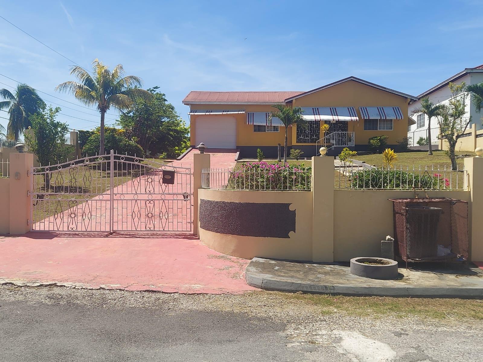 Third image of 19 Horizon Park, Santa Cruz in Santa Cruz, St. Elizabeth, Jamaica - property is For Sale
