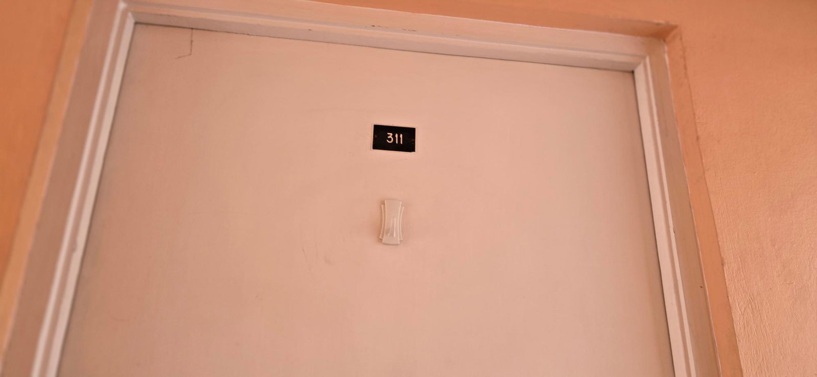 Fixer-Upper-1-Bedroom-Apartment-for-Sale-in-Kingston-5 Eighth image of Apt 311-9 Kensington Crescent in Kingston 5, St. Andrew, Jamaica - property is For Sale