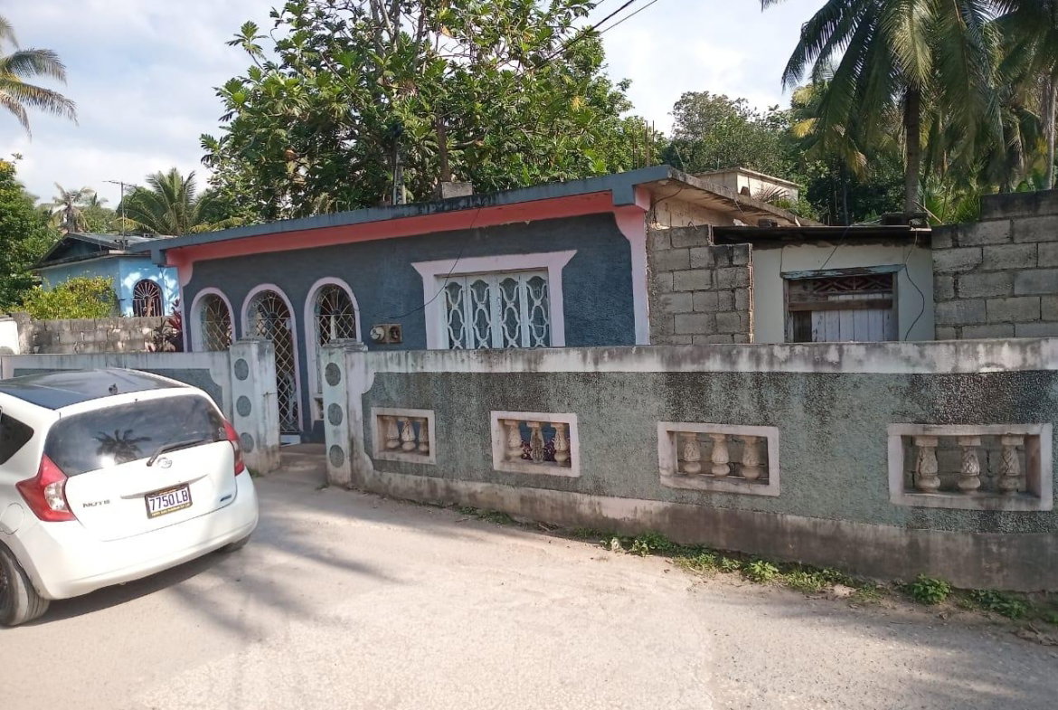 Fifth image of Bybrook Bybrook, Linstead, St. ca in Linstead, St. Catherine, Jamaica - property is For Sale