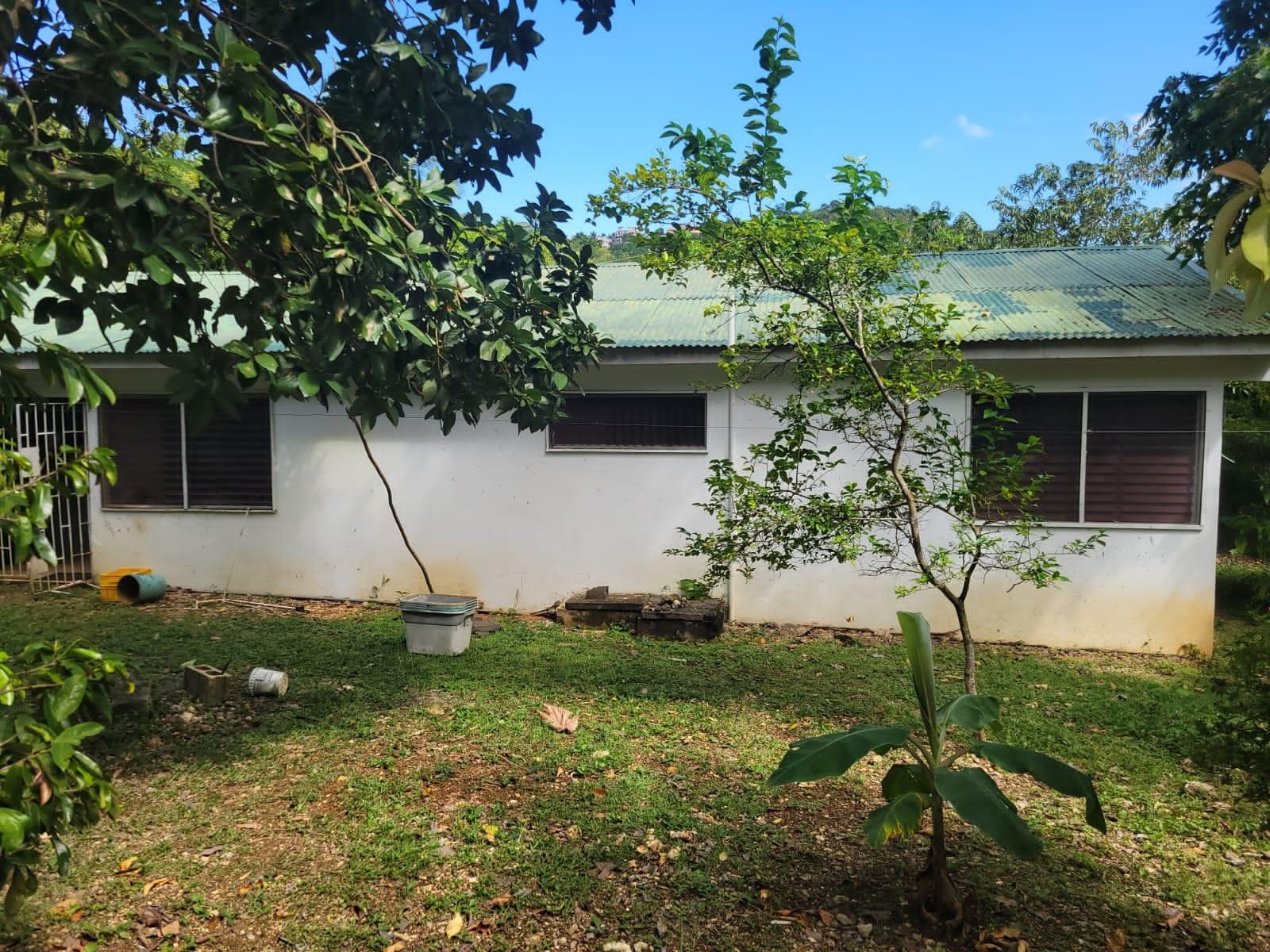 Fixer-Upper-Home-for-Sale-in-St.-James-Jamaica-383-Villa-Close-Porto-Bello Second image of 383 Villa Close Porto Bello s in Porto Bello, St. James, Jamaica - property is For Sale