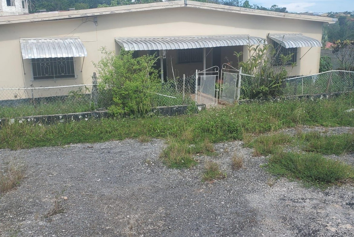 First image of Mount Pleasant, Hampton in Malvern, St. Elizabeth, Jamaica - property is For Sale
