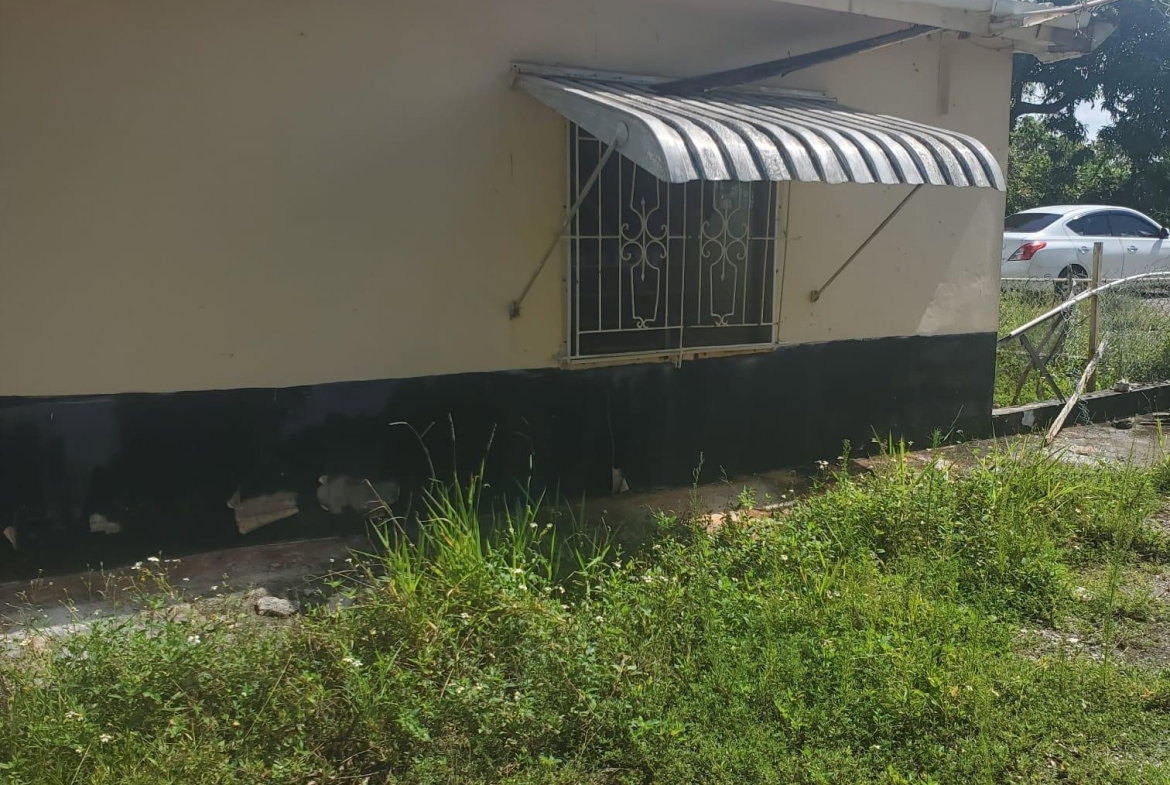 Ninth image of Mount Pleasant, Hampton in Malvern, St. Elizabeth, Jamaica - property is For Sale