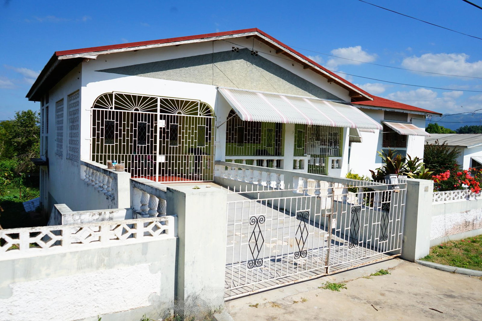 Third image of Beadle Boulevard in Santa Cruz, St. Elizabeth, Jamaica - property is For Sale