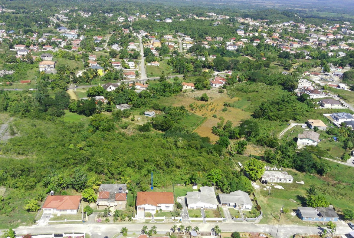 Twenty-Seventh image of Beadle Boulevard in Santa Cruz, St. Elizabeth, Jamaica - property is For Sale