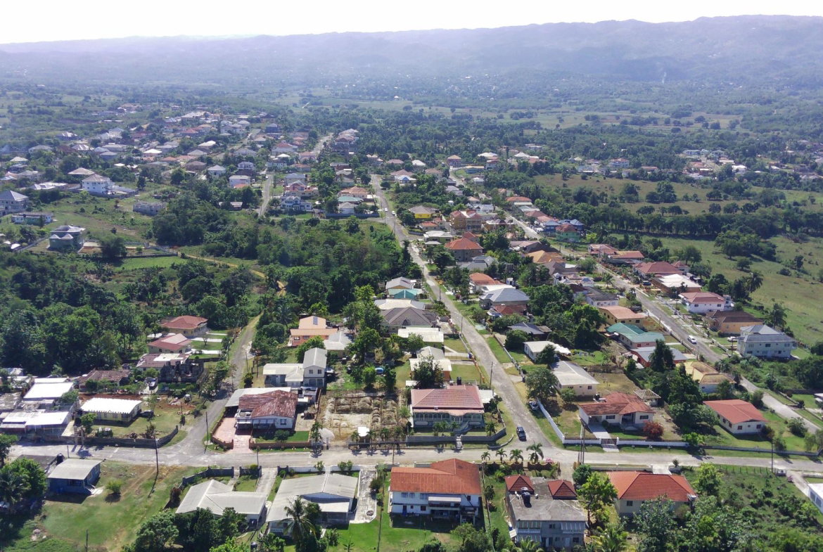Thirtieth image of Beadle Boulevard in Santa Cruz, St. Elizabeth, Jamaica - property is For Sale