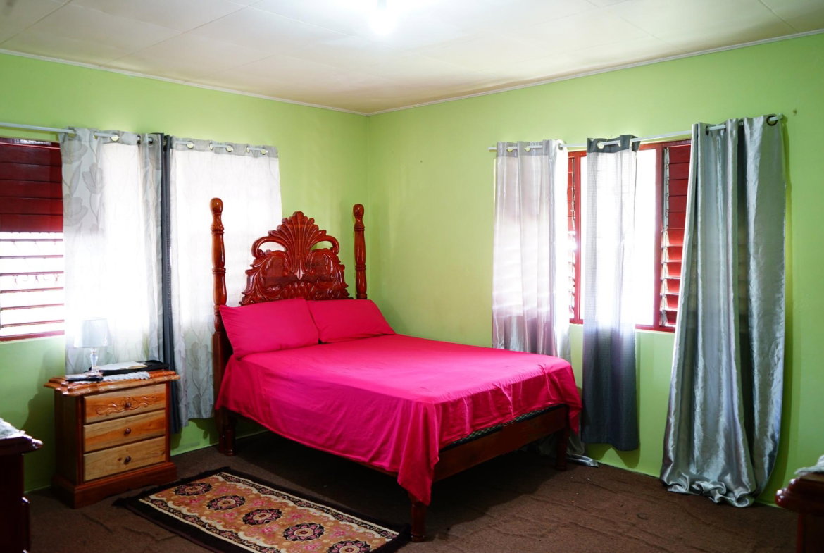 Sixth image of Beadle Boulevard in Santa Cruz, St. Elizabeth, Jamaica - property is For Sale