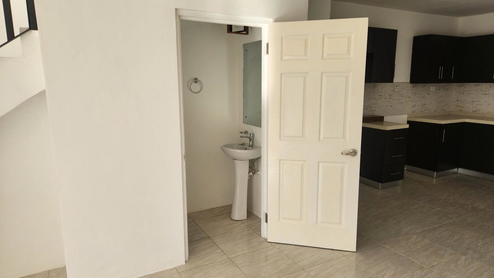 Fifth image of 141- Sandown Palms in Greater Portmore, St. Catherine, Jamaica - property is For Rent