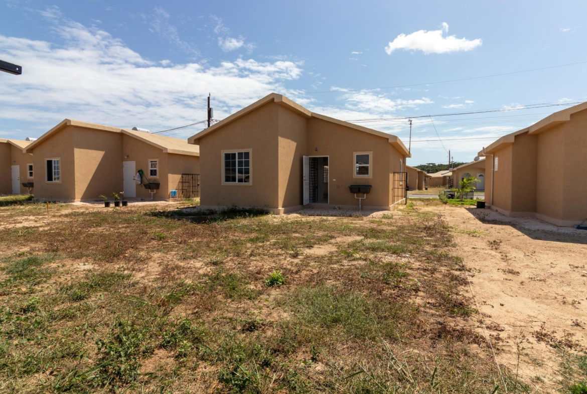 Fourteenth image of 613 Phoenix Park Village 2 in Phoenix Park, St. Catherine, Jamaica - property is For Rent