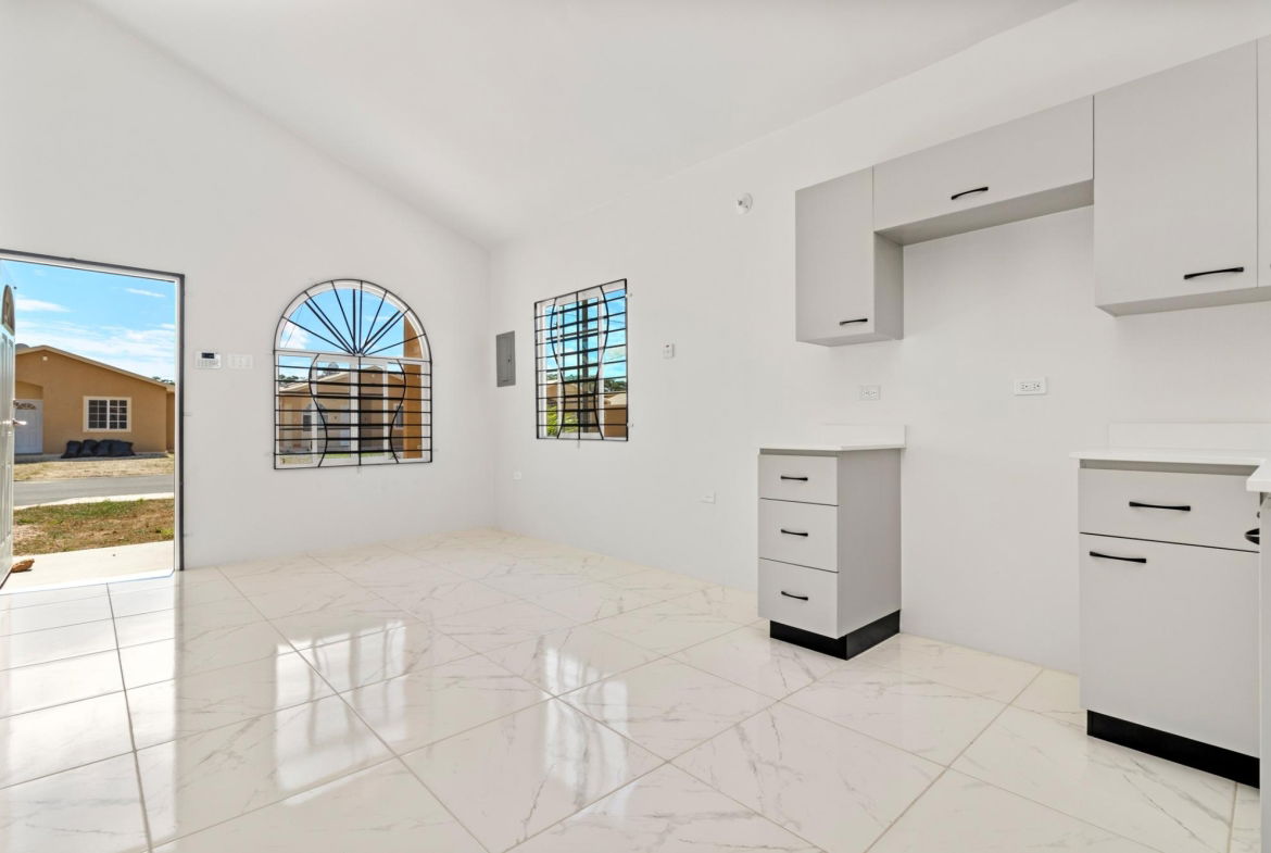 Sixth image of 613 Phoenix Park Village 2 in Phoenix Park, St. Catherine, Jamaica - property is For Rent