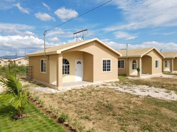 First image of 613 Phoenix Park Village 2 in Phoenix Park, St. Catherine, Jamaica - property is For Rent