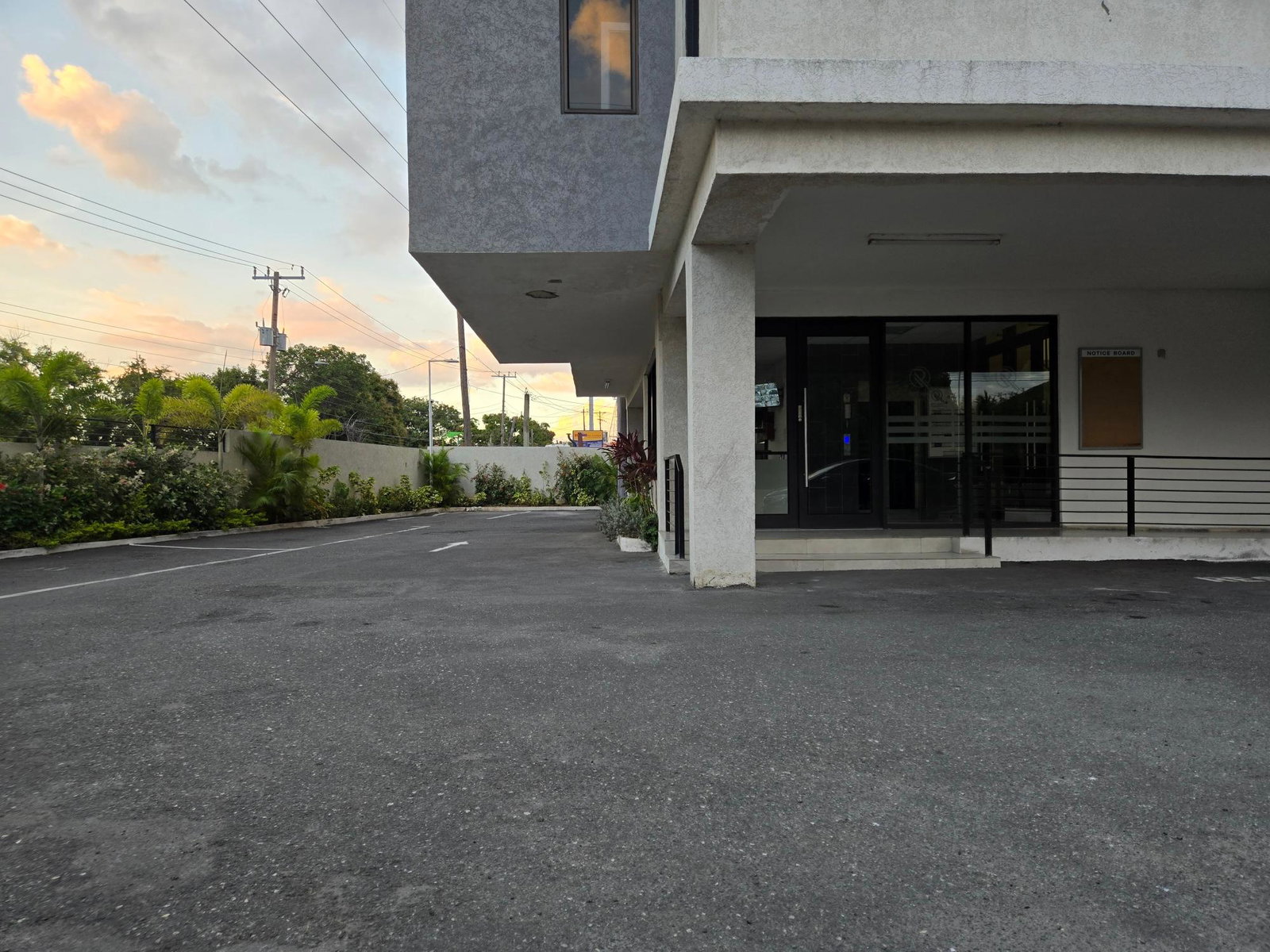 Fourth image of 301-218 Mountain View Avenue in Kingston 6, St. Andrew, Jamaica - property is For Sale