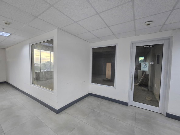 Fifth image of 301-218 Mountain View Avenue in Kingston 6, St. Andrew, Jamaica - property is For Sale