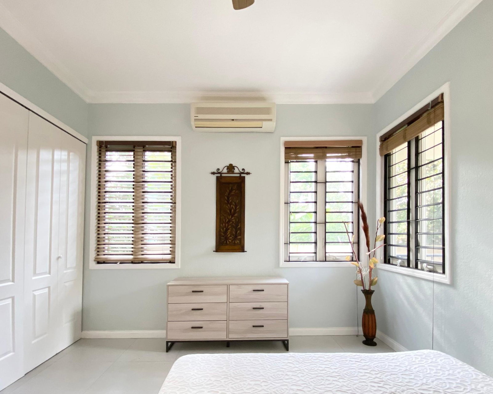 Sixth image of 6-21 Paddington Terrace in Kingston 6, St. Andrew, Jamaica - property is For Rent