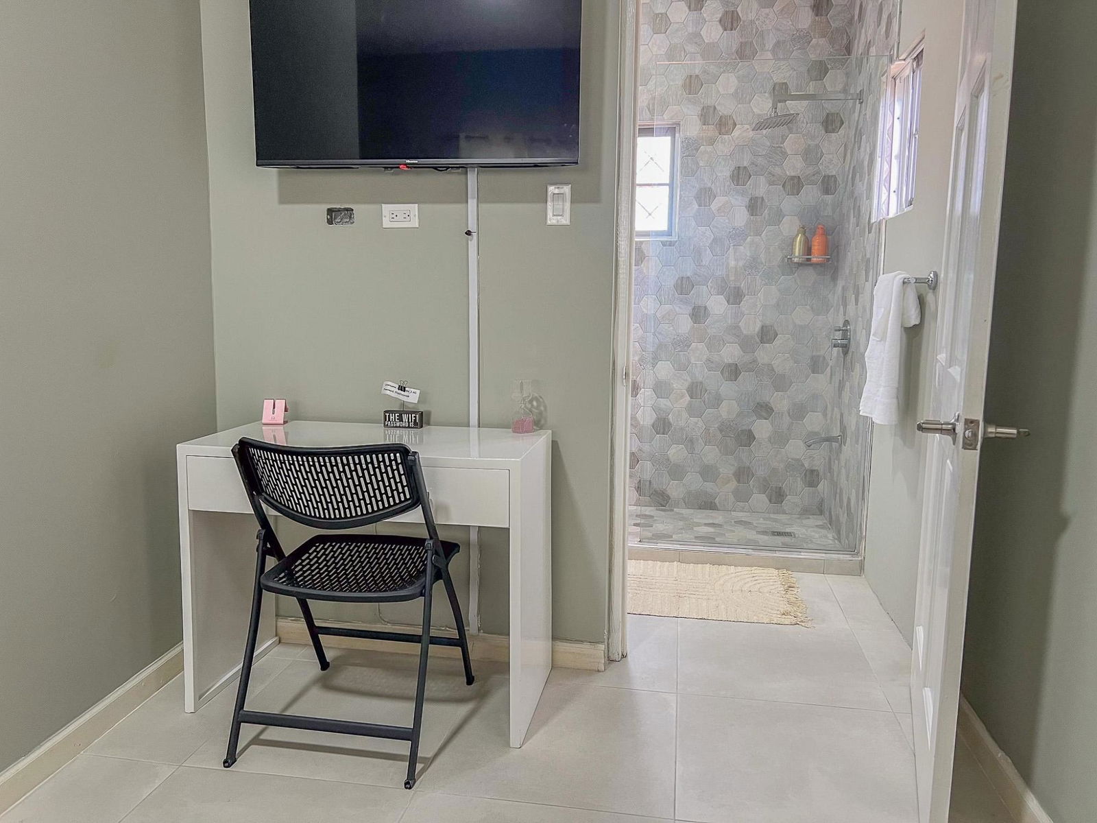 Nineteenth image of Flat#2-d67 Cairbbean Estate, in Caribbean Estates, St. Catherine, Jamaica - property is For Rent