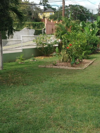 Tenth image of 9- Hillview Place in Kingston 8, St. Andrew, Jamaica - property is For Rent