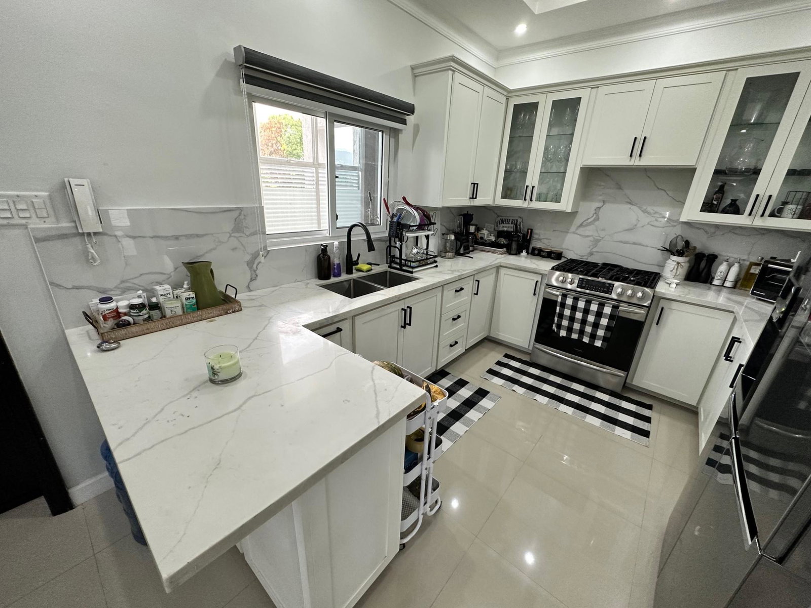 Sixth image of 10-35 Rochester Avenue, Kingsto in Kingston 8, St. Andrew, Jamaica - property is For Rent