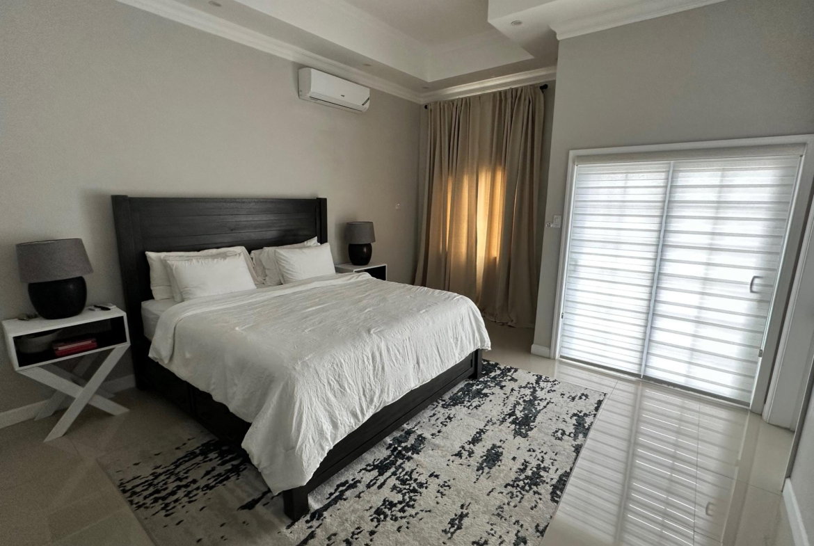 Eighth image of 10-35 Rochester Avenue, Kingsto in Kingston 8, St. Andrew, Jamaica - property is For Rent
