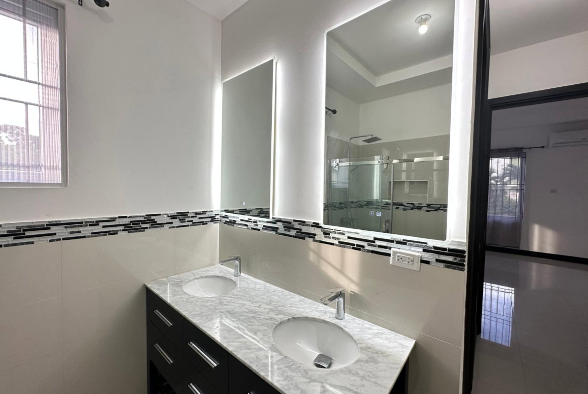 Thirteenth image of 5-1 Hopeville Road in Kingston 6, St. Andrew, Jamaica - property is For Rent