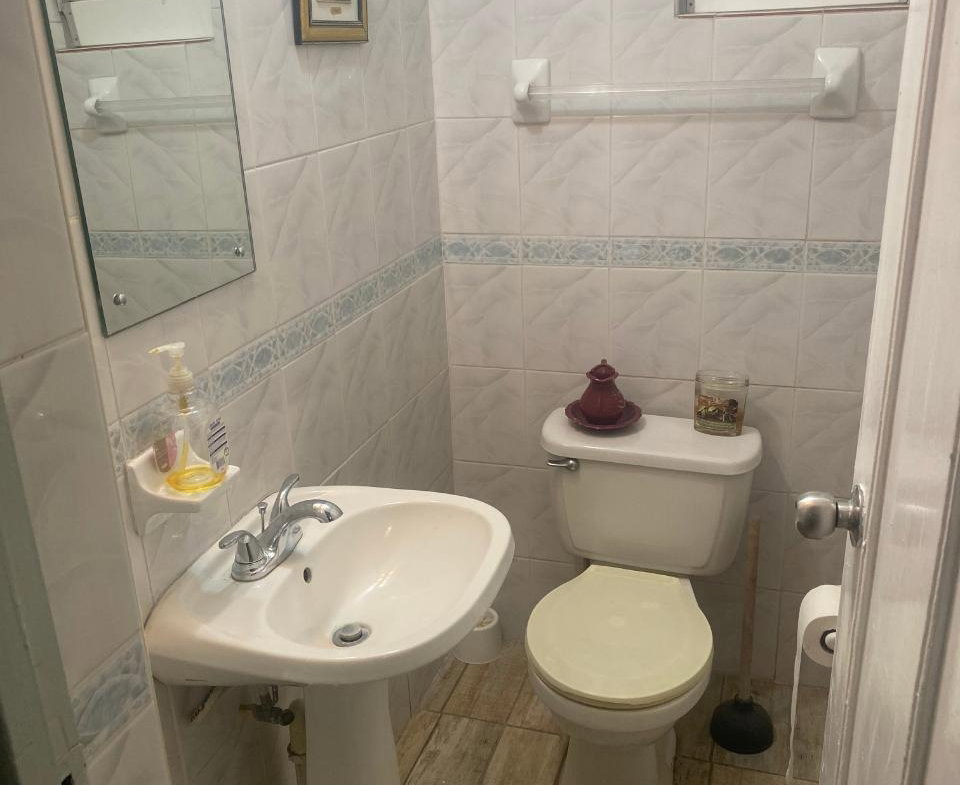 Sixth image of 6-1 Linestone, Kingston 6 in Kingston 6, St. Andrew, Jamaica - property is For Rent