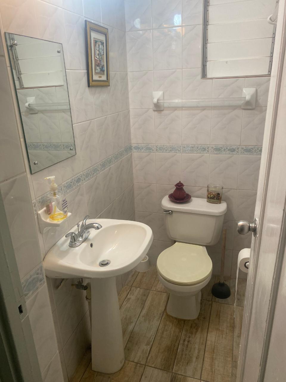 Sixth image of 6-1 Linestone, Kingston 6 in Kingston 6, St. Andrew, Jamaica - property is For Rent