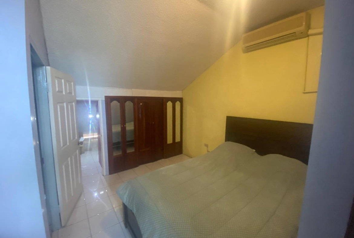 Tenth image of 6-1 Linestone, Kingston 6 in Kingston 6, St. Andrew, Jamaica - property is For Rent